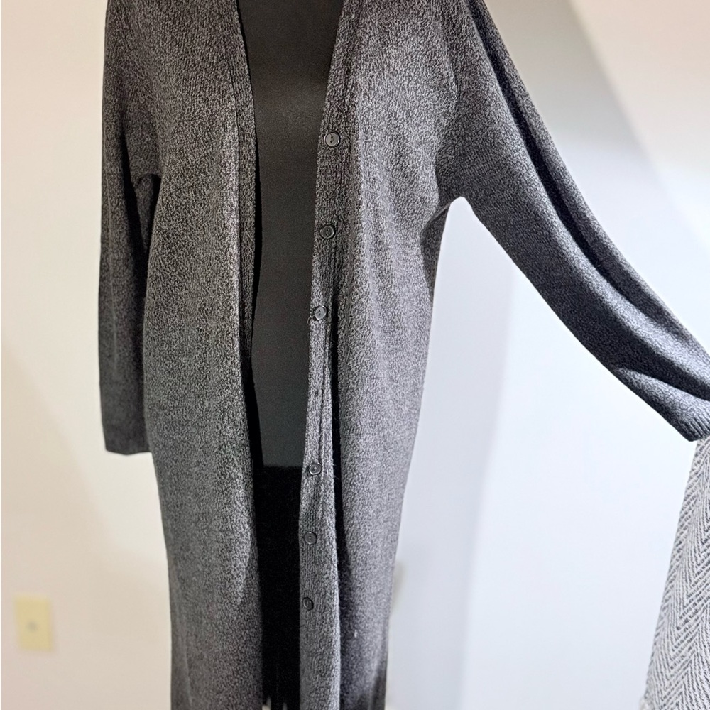 Long Cardigan - Picture 4 of 4